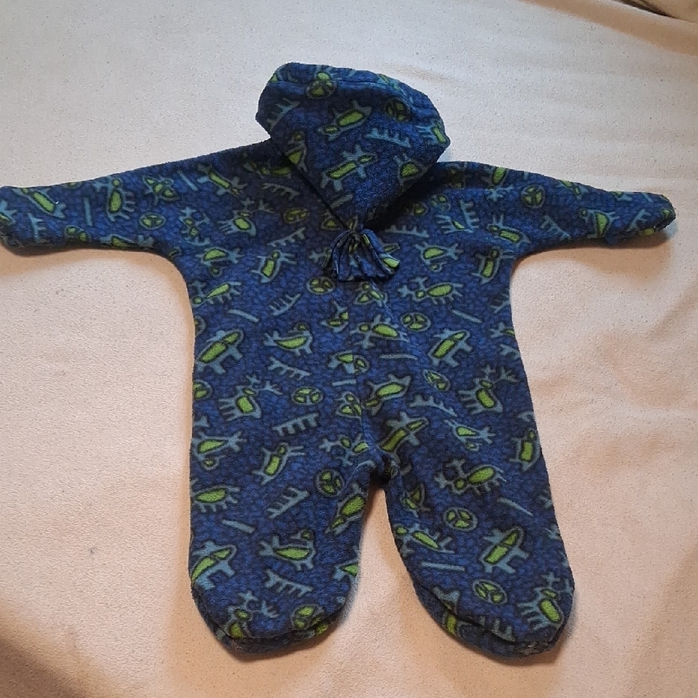 12-18m LLBean Zip Up One Piece Warm - Picture 8 of 12